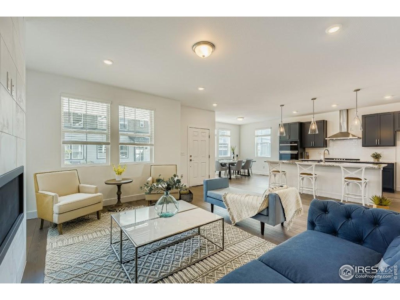 746 Star Grass Ln