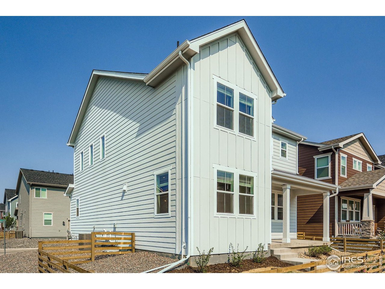 746 Star Grass Ln