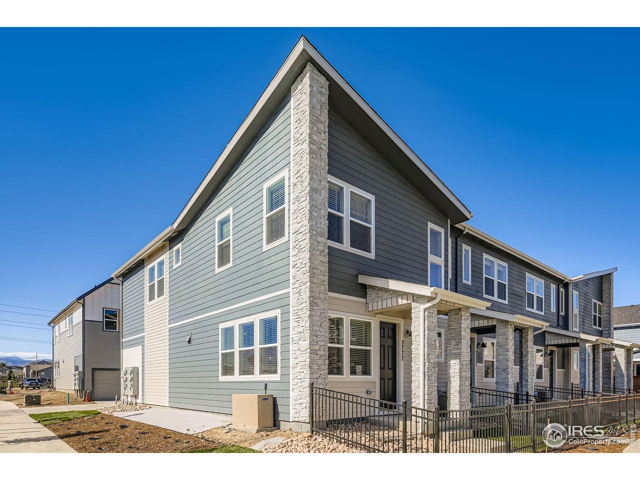 2777 Bear Springs Cir