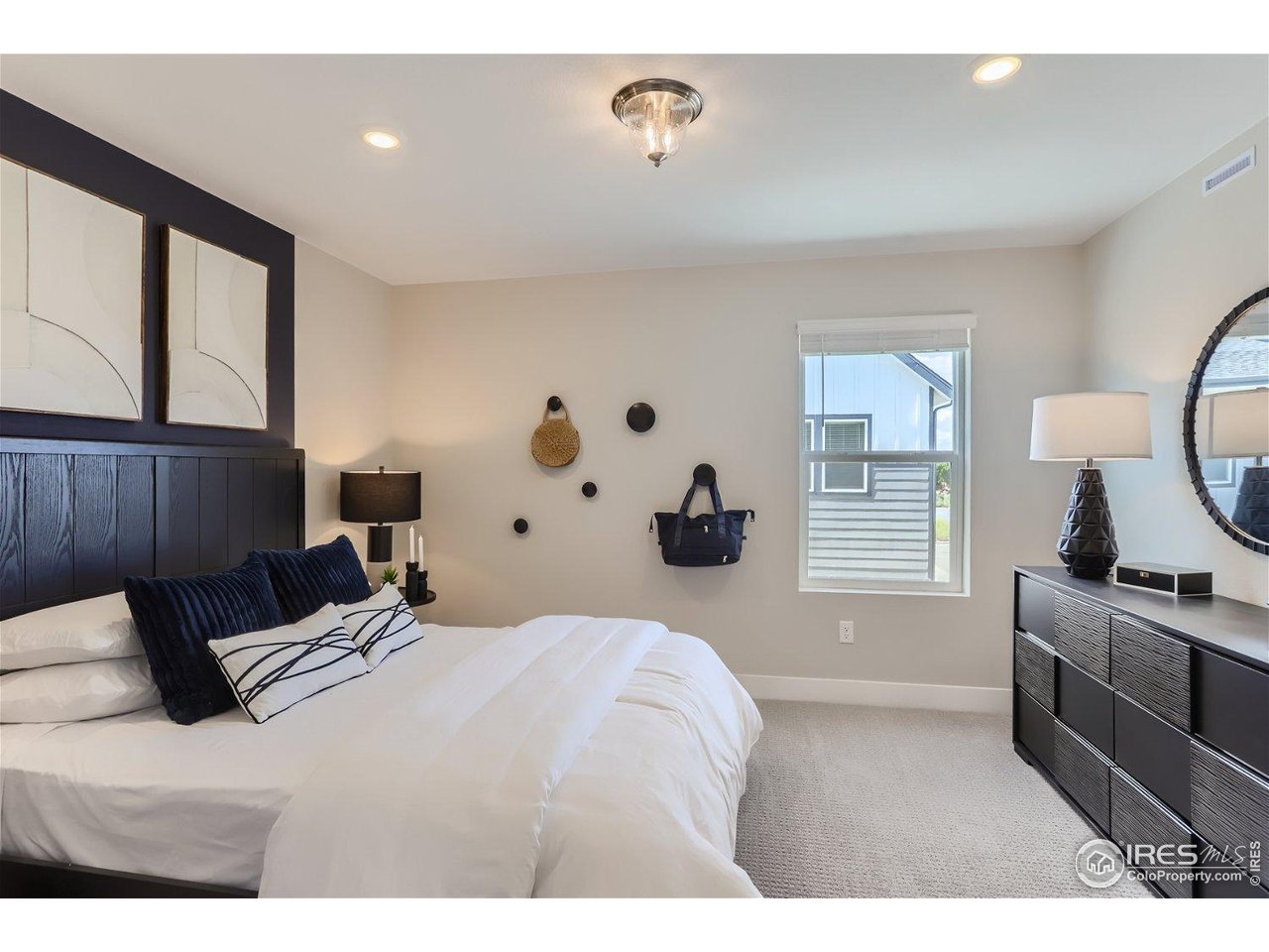 2768 Bear Springs Cir