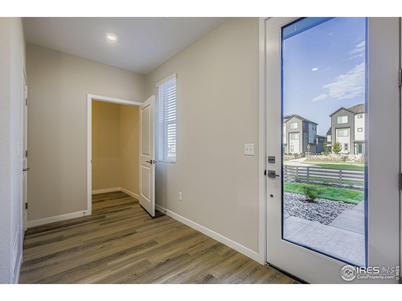 777 Silver Maple Ln