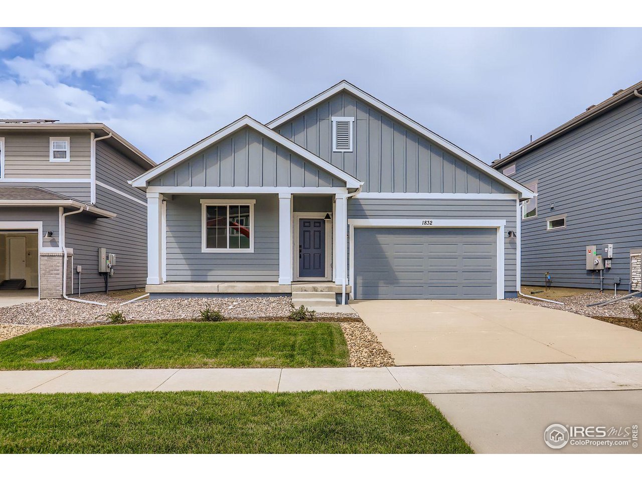 1832 Cord Grass Dr
