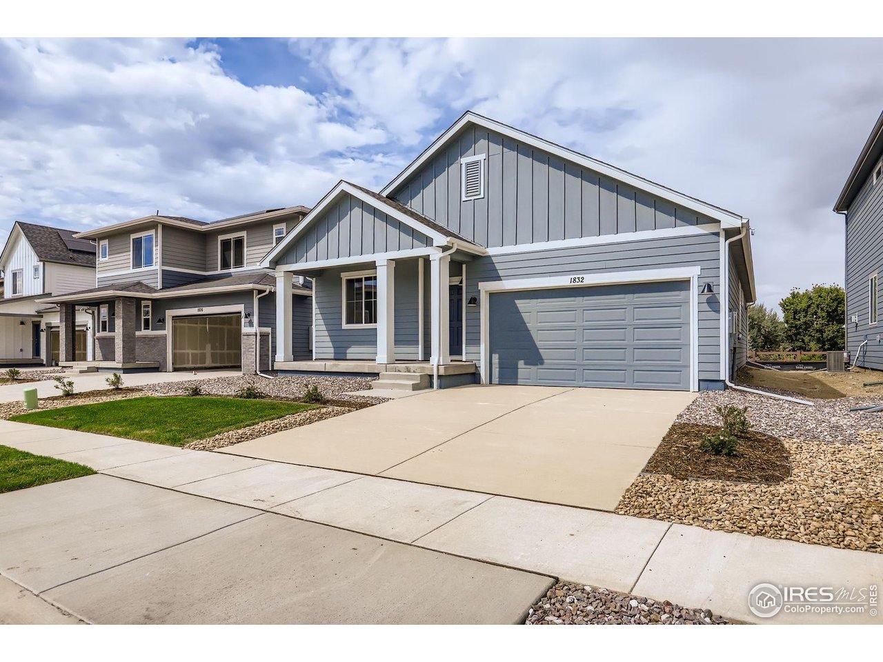 1832 Cord Grass Dr
