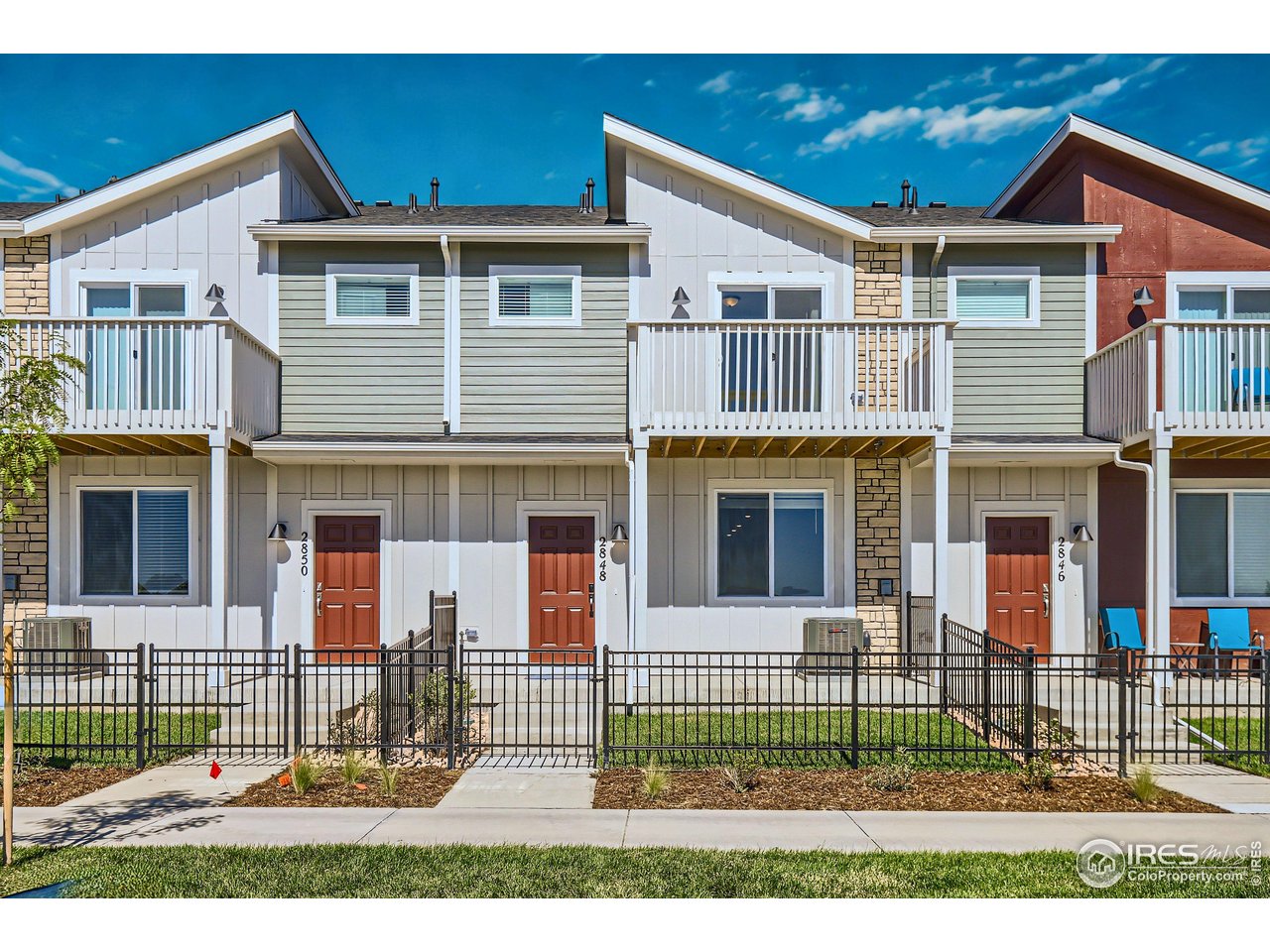 2858 Bear Springs Cir