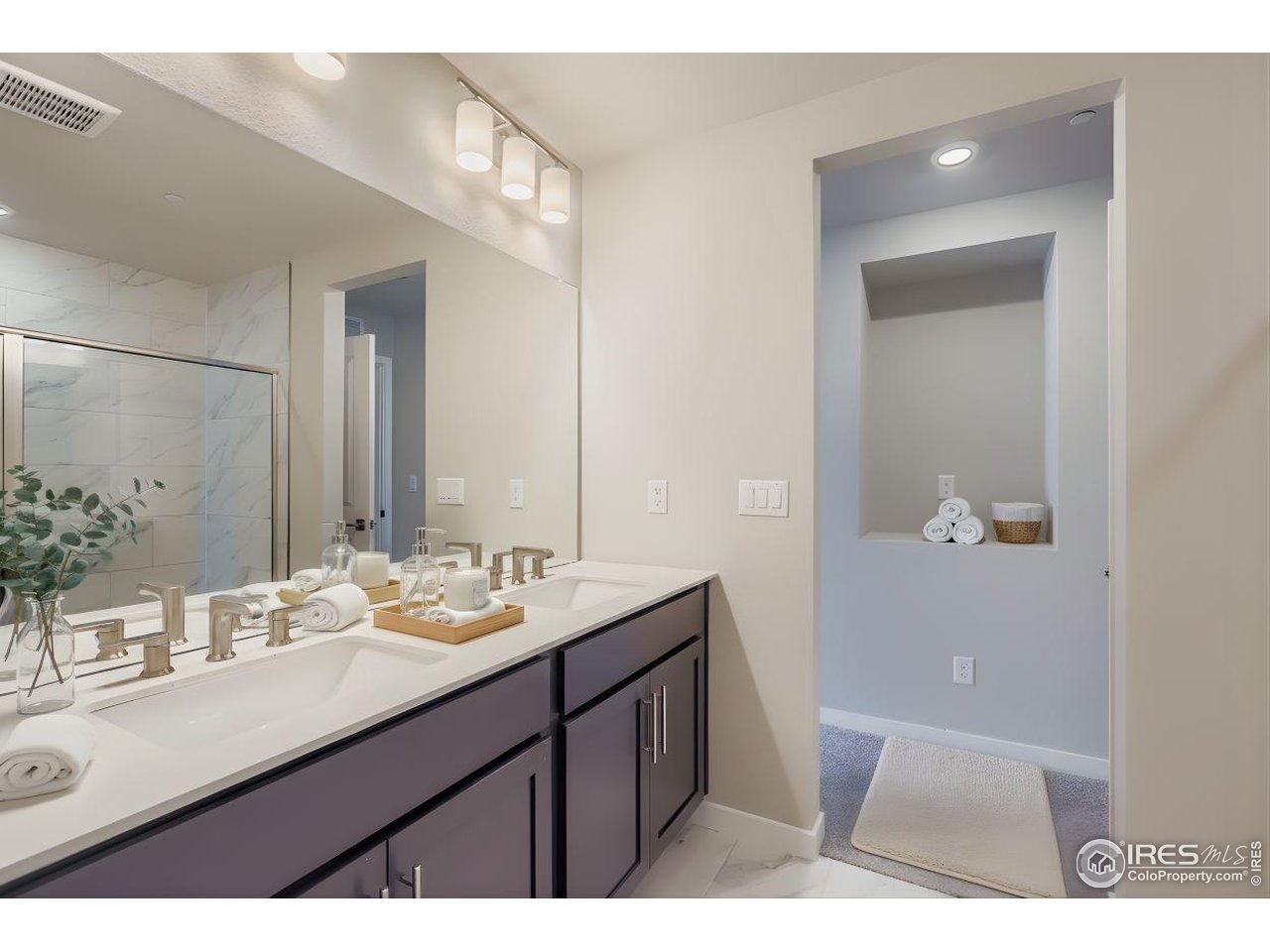 2858 Bear Springs Cir