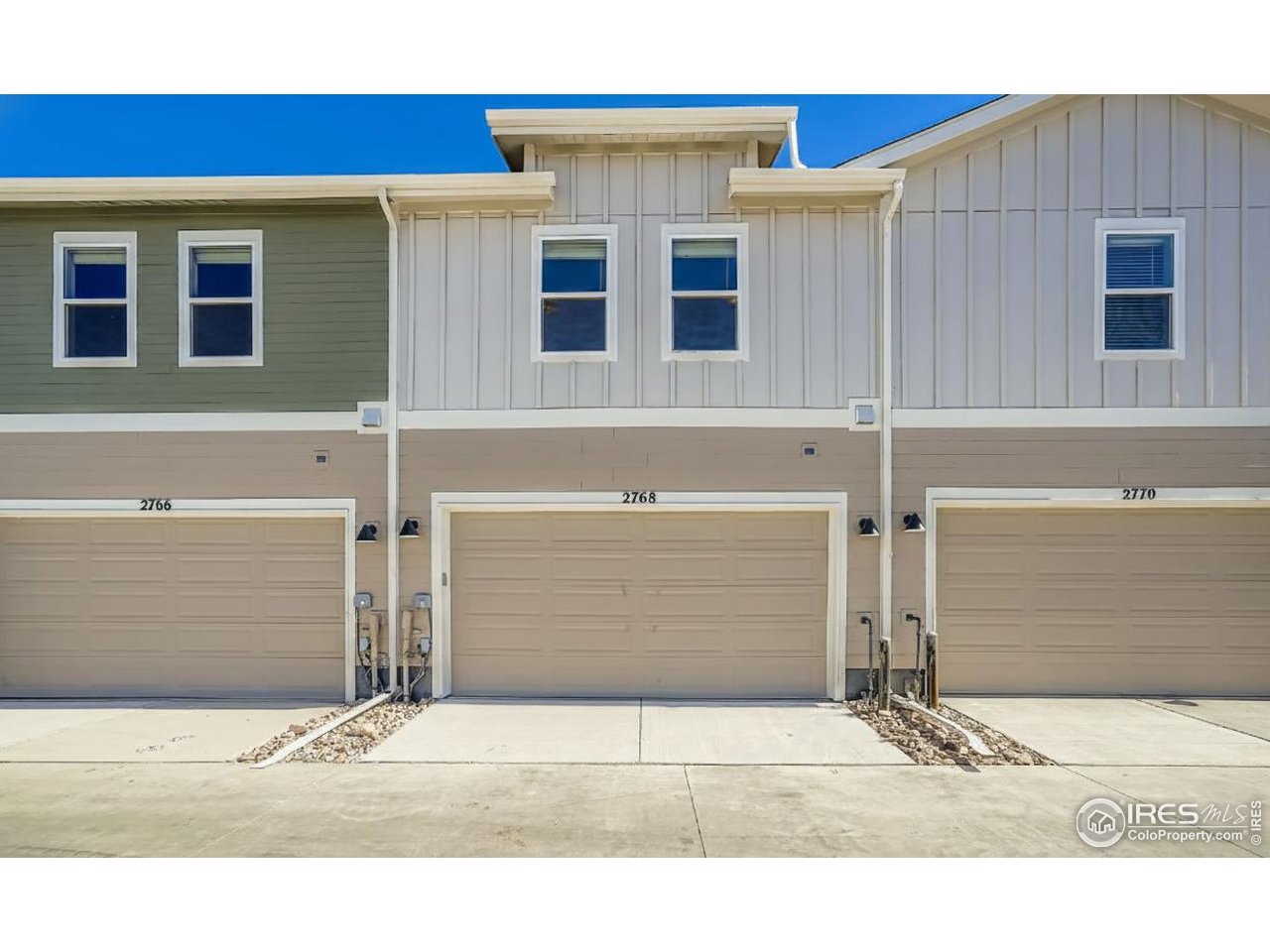 2858 Bear Springs Cir