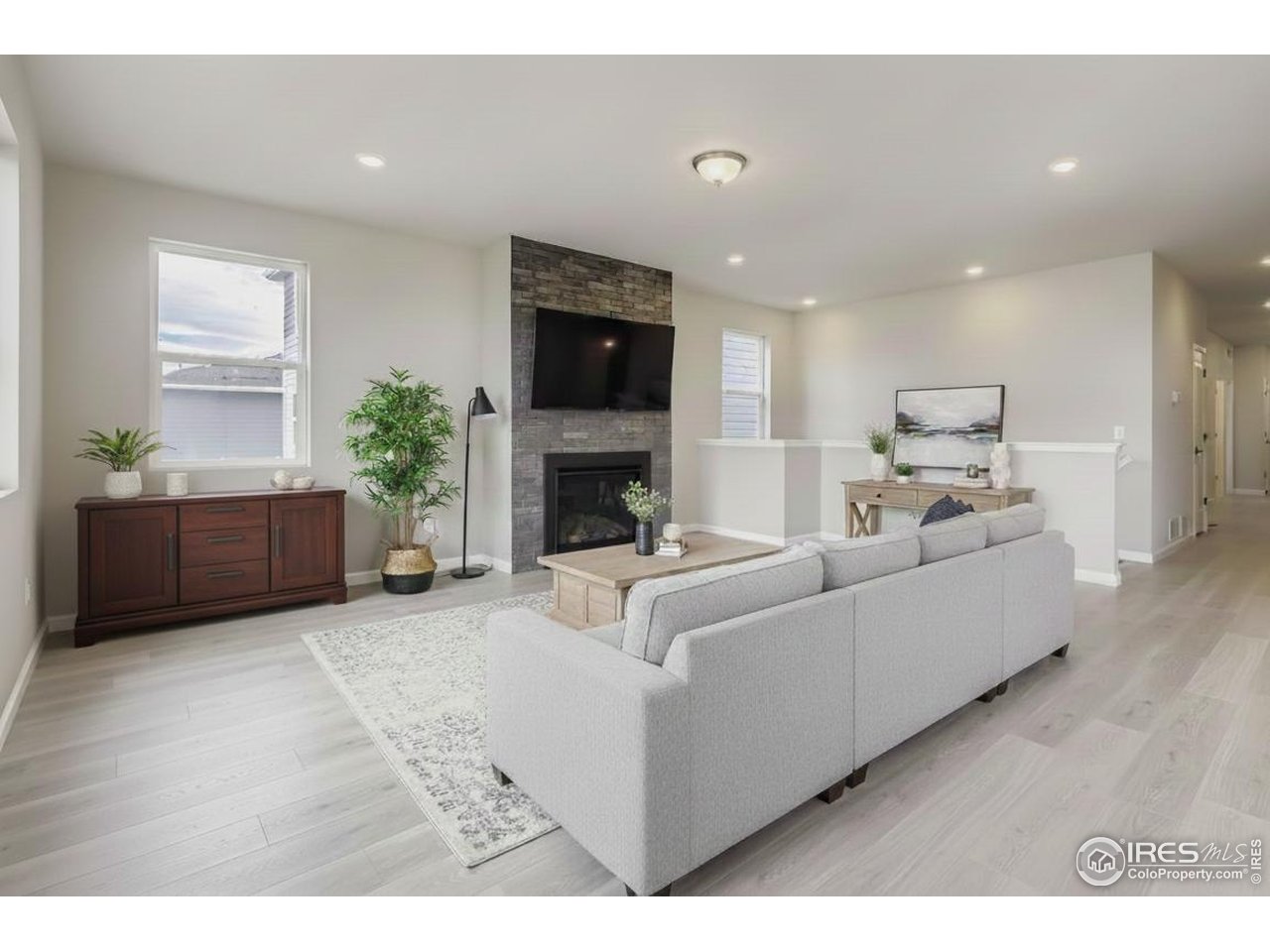1815 Cord Grass Dr