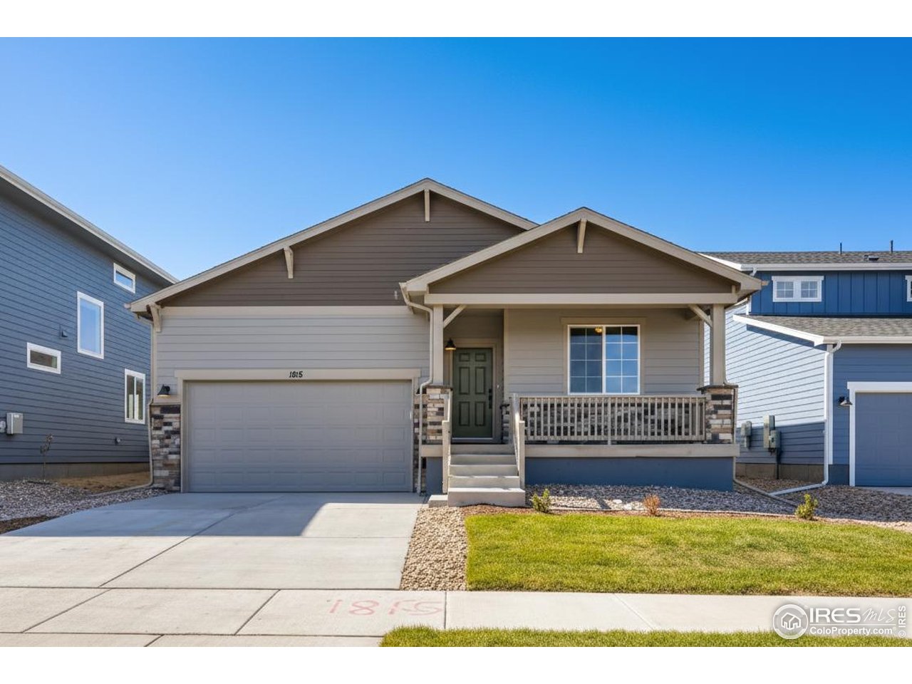 1815 Cord Grass Dr