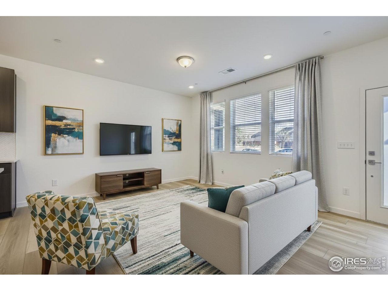 845 Merganser Dr