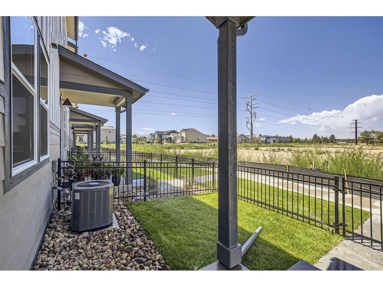 2807 Bear Springs Cir