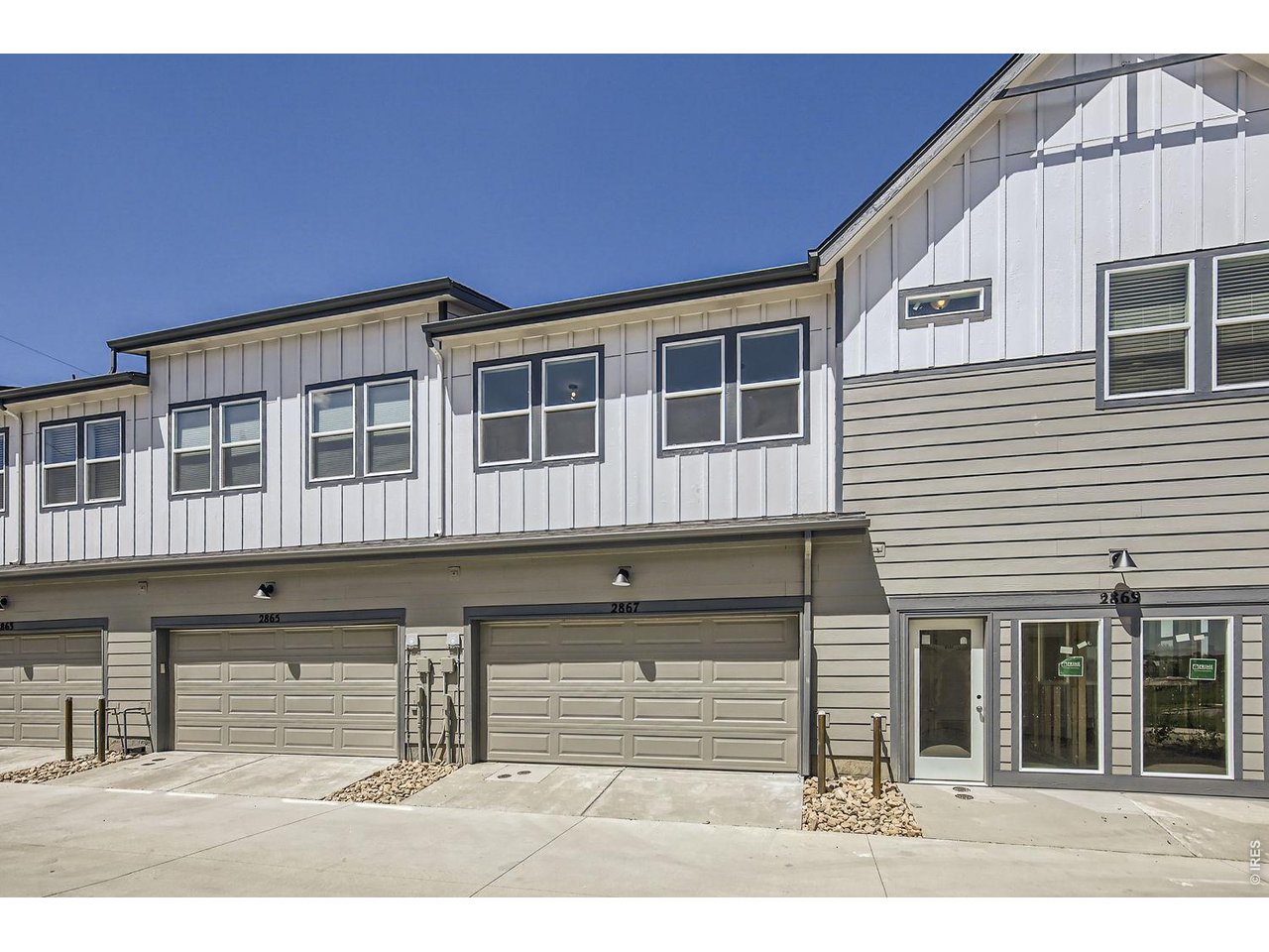 2807 Bear Springs Cir