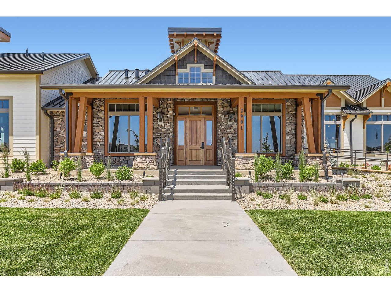 2807 Bear Springs Cir