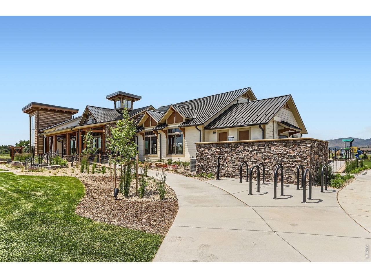 2809 Bear Springs Cir