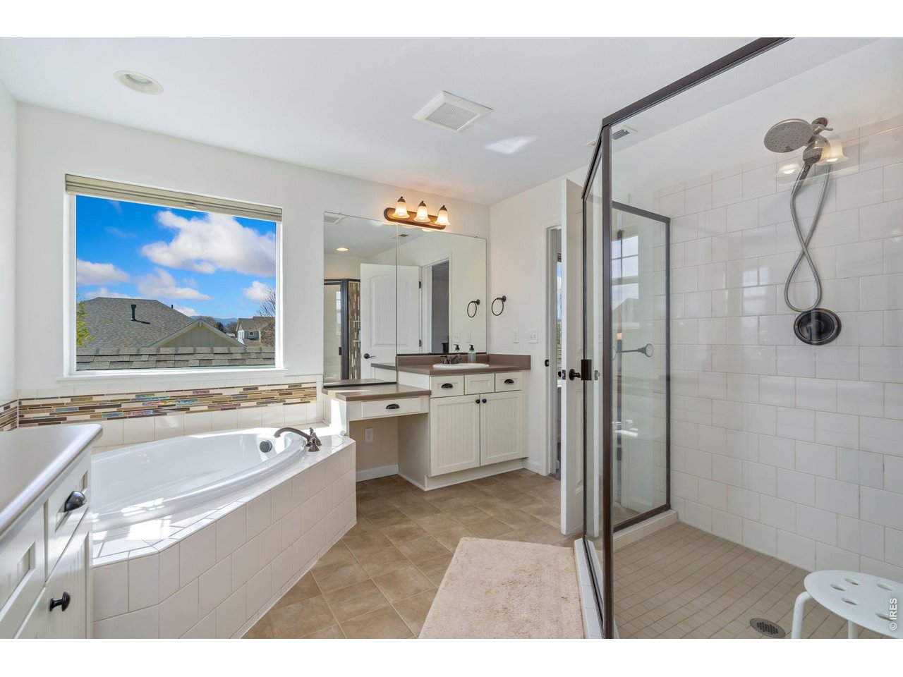 2326 Copper Crest Ln