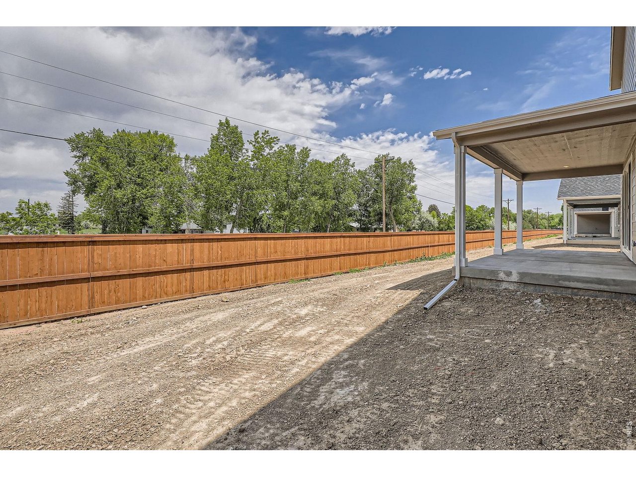 364 Rustic Barn Ln