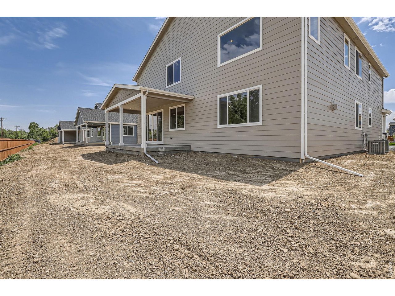 364 Rustic Barn Ln