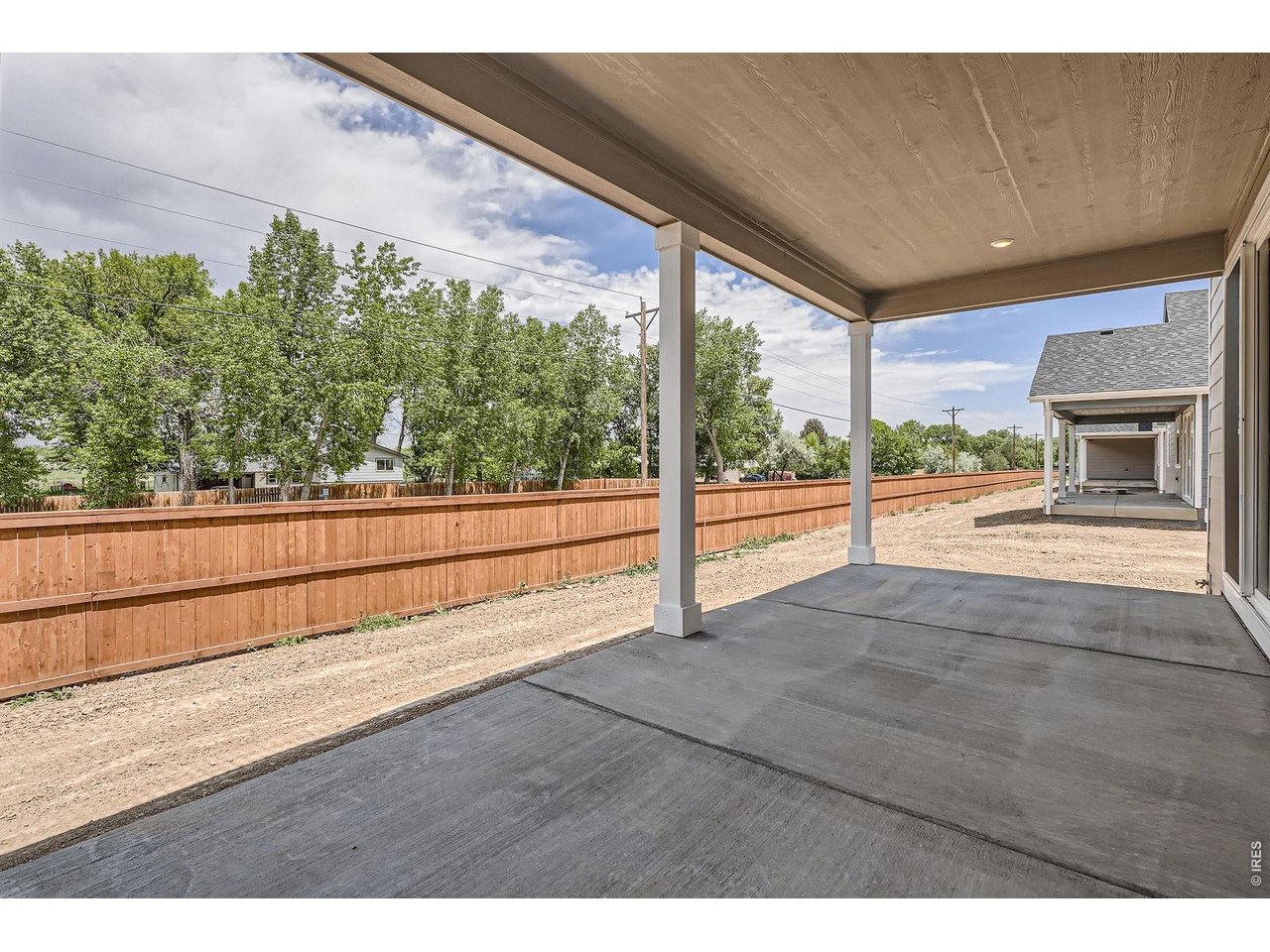 364 Rustic Barn Ln