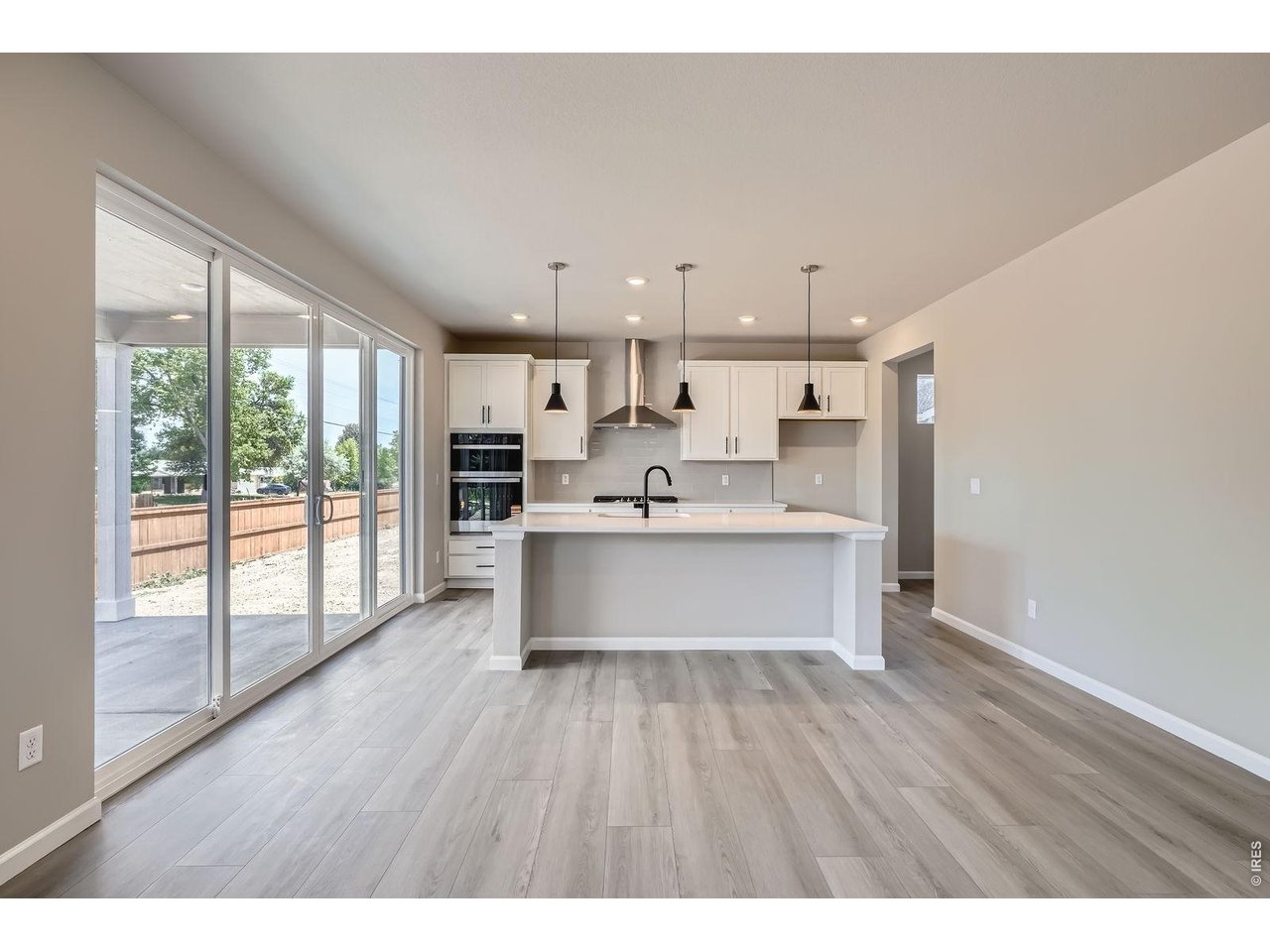 364 Rustic Barn Ln