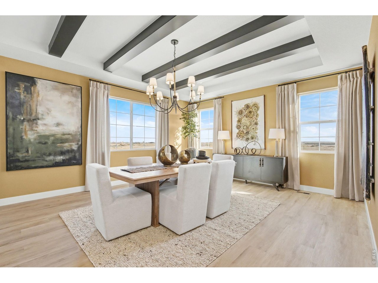 376 Rustic Barn Ln