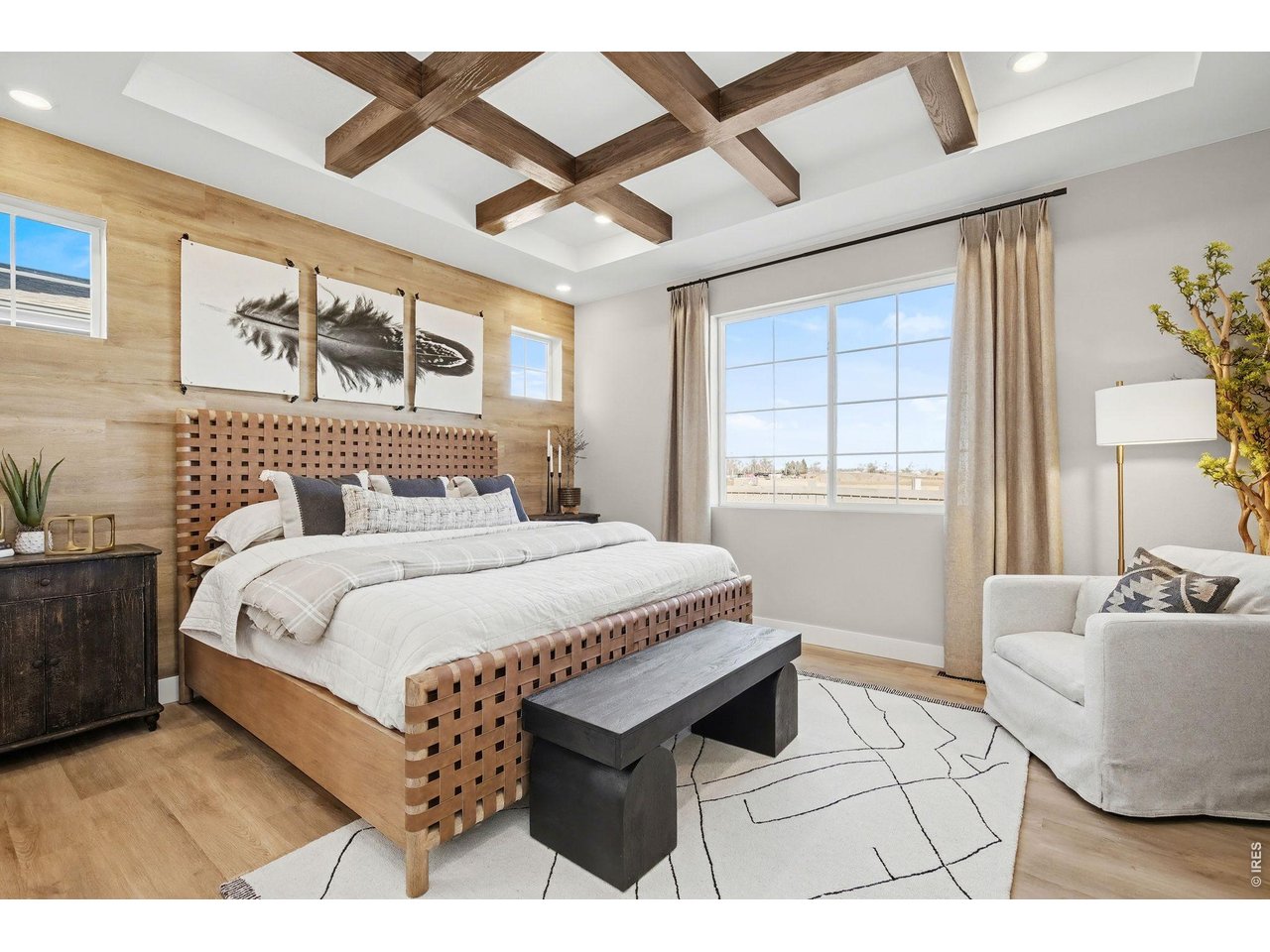 376 Rustic Barn Ln