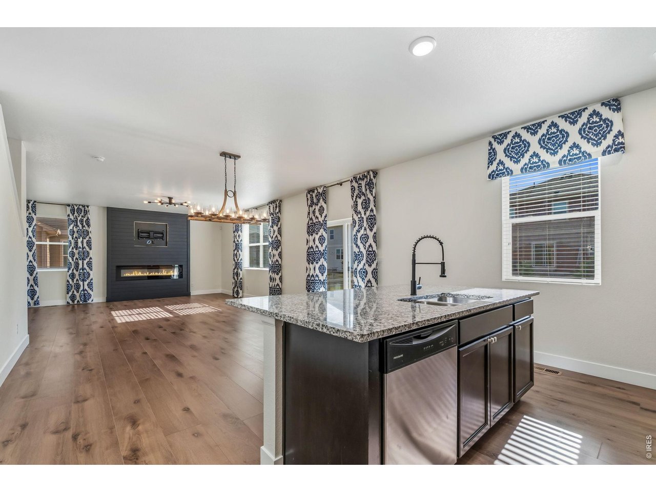 15574 Quince Cir