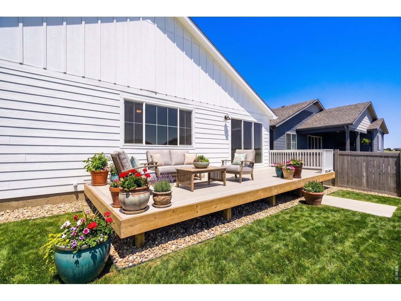 322 Rustic Barn Ln