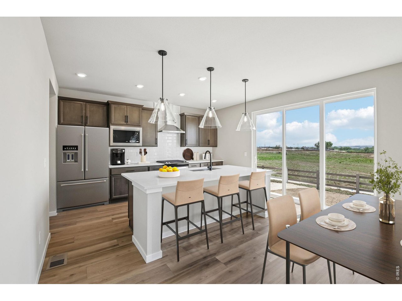 364 Rustic Barn Ln