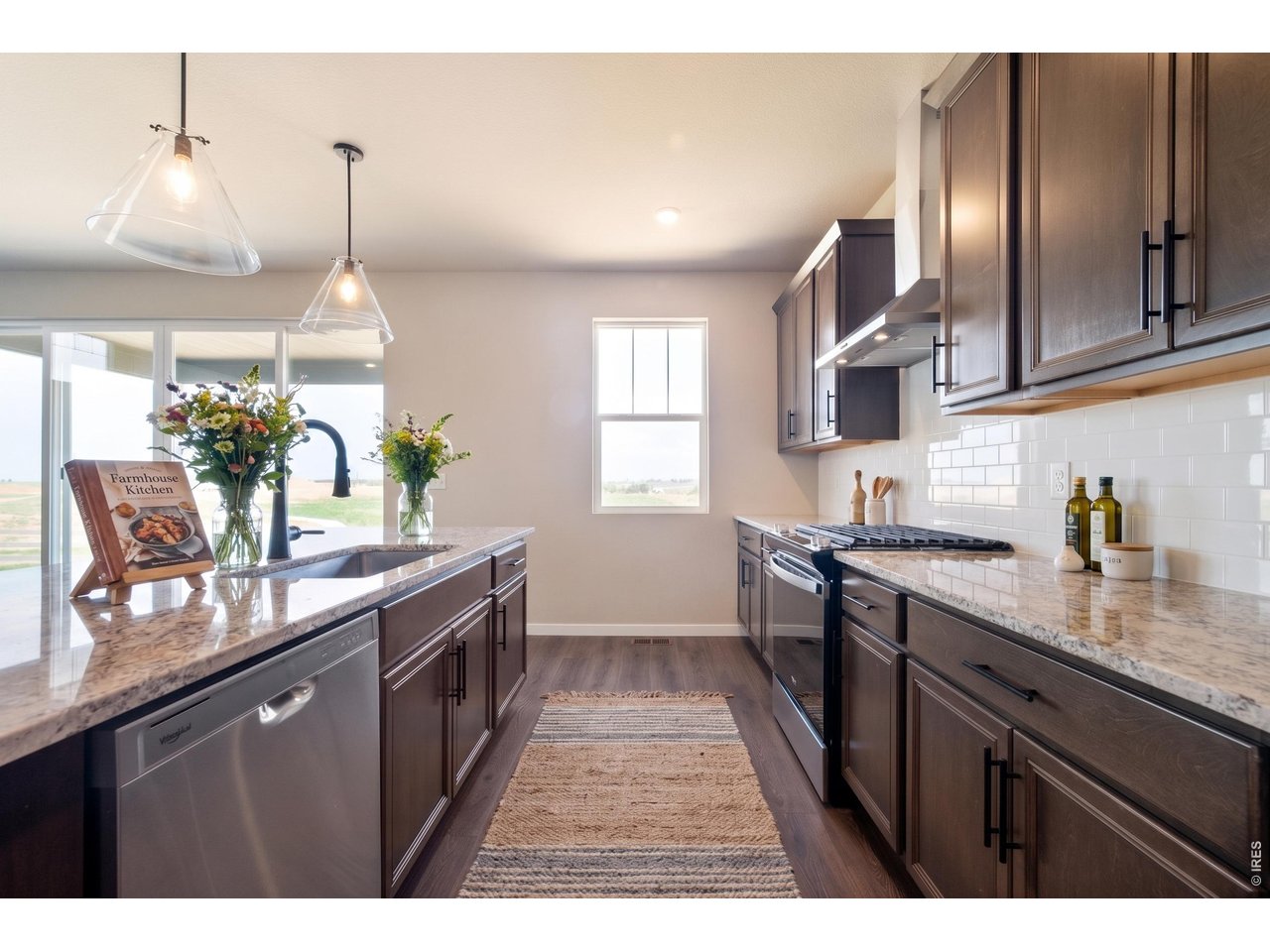 330 Rustic Barn Ln