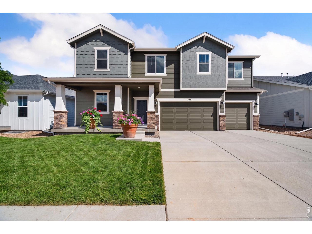 330 Rustic Barn Ln