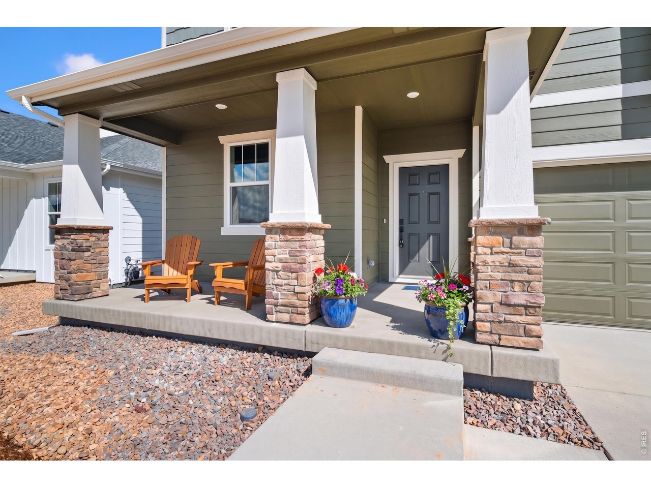 330 Rustic Barn Ln