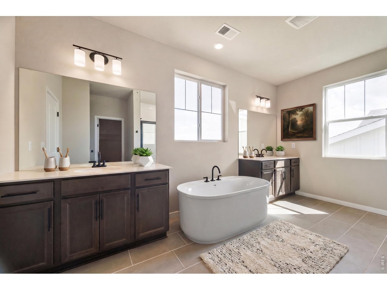 330 Rustic Barn Ln