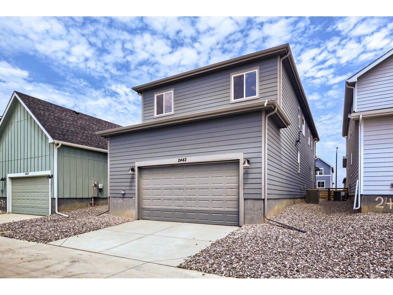2442 Heyworth Ln