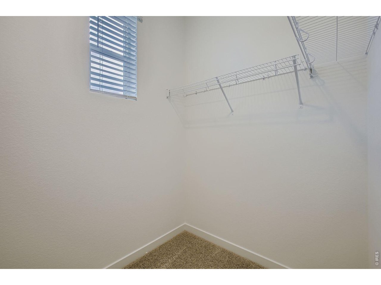 960 Nettle Ln