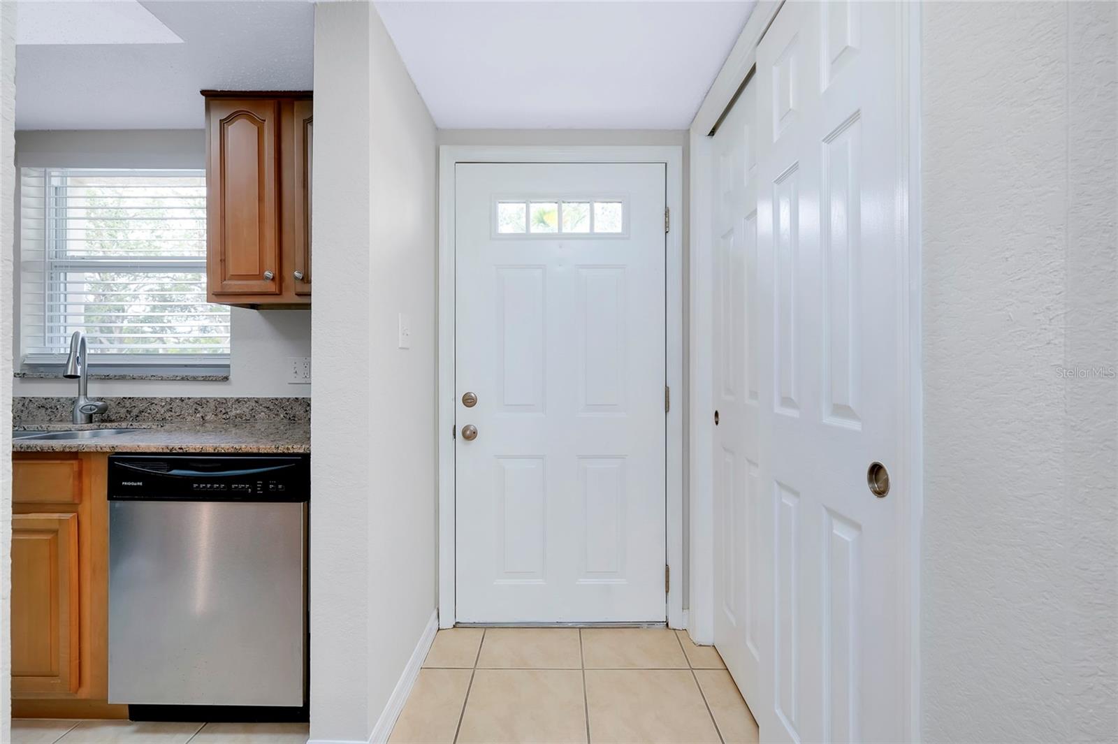 972 LA COSTA CIR #5