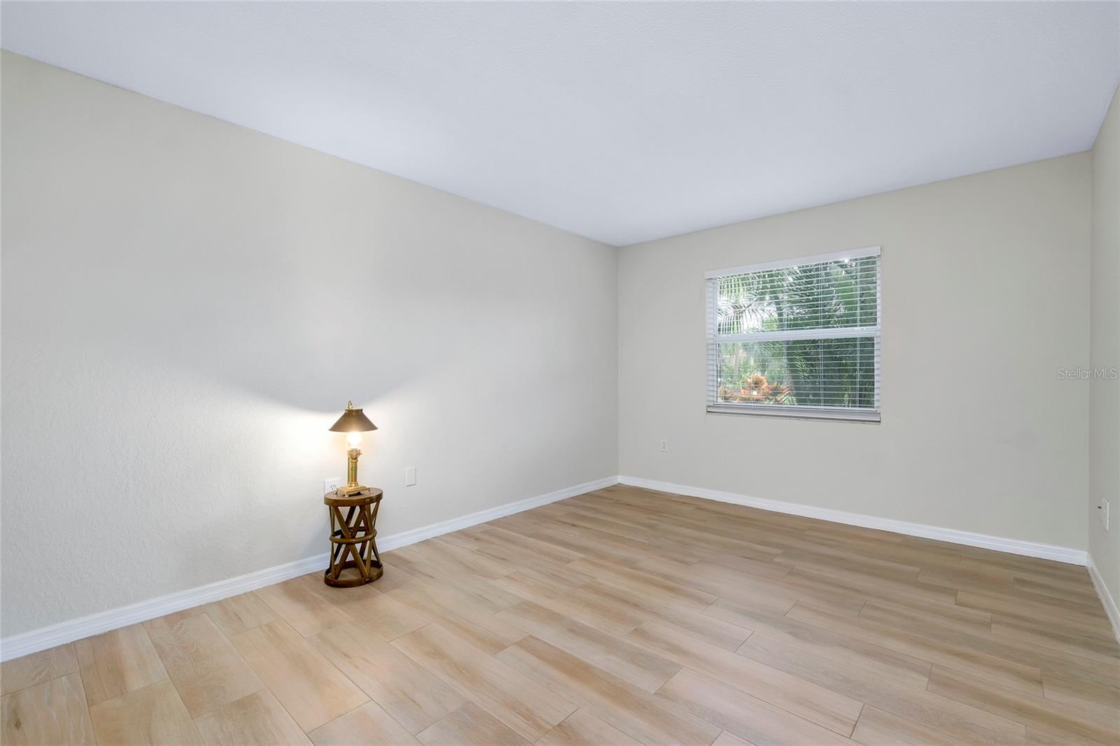 972 LA COSTA CIR #5