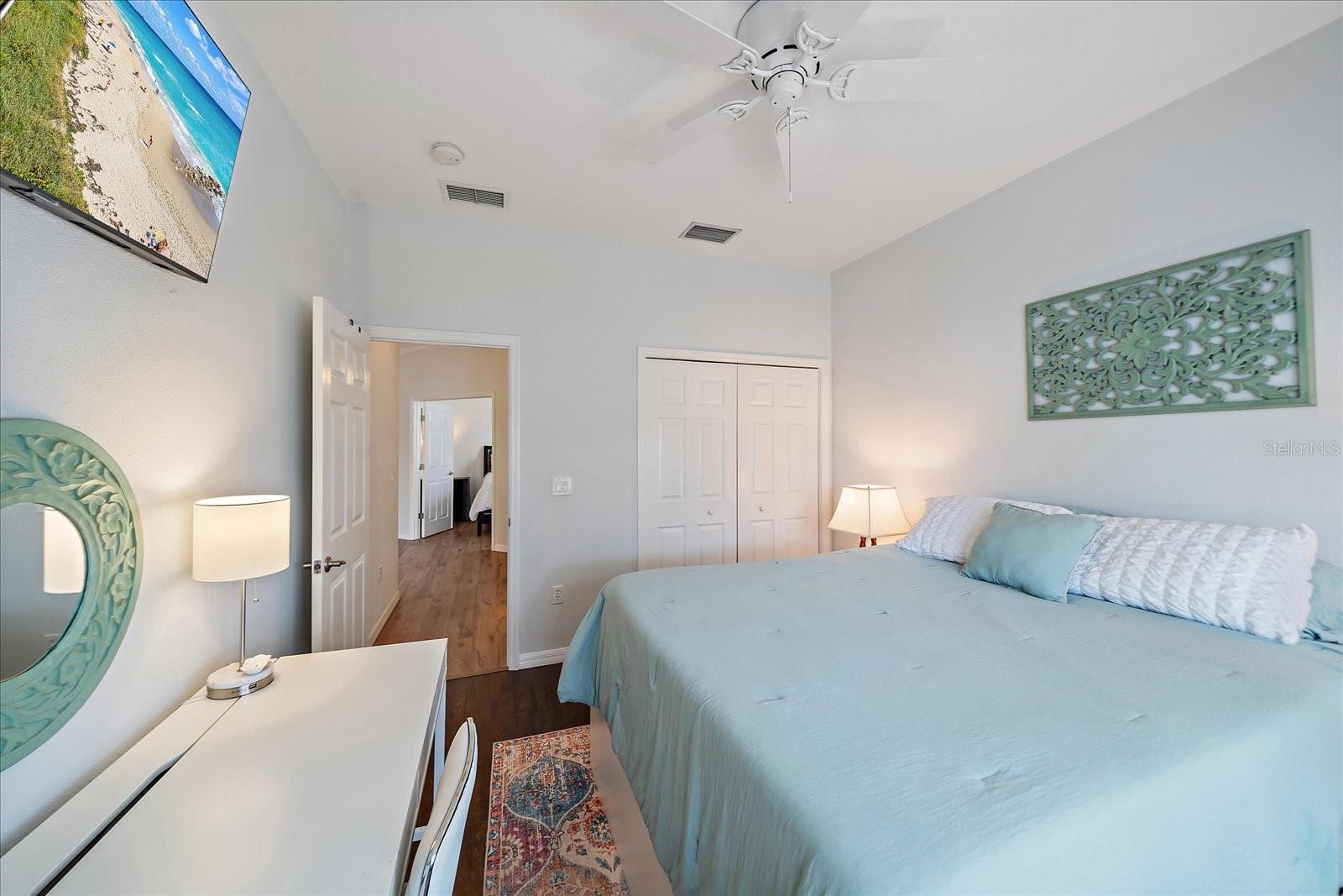 131 RIVER ENCLAVE CT