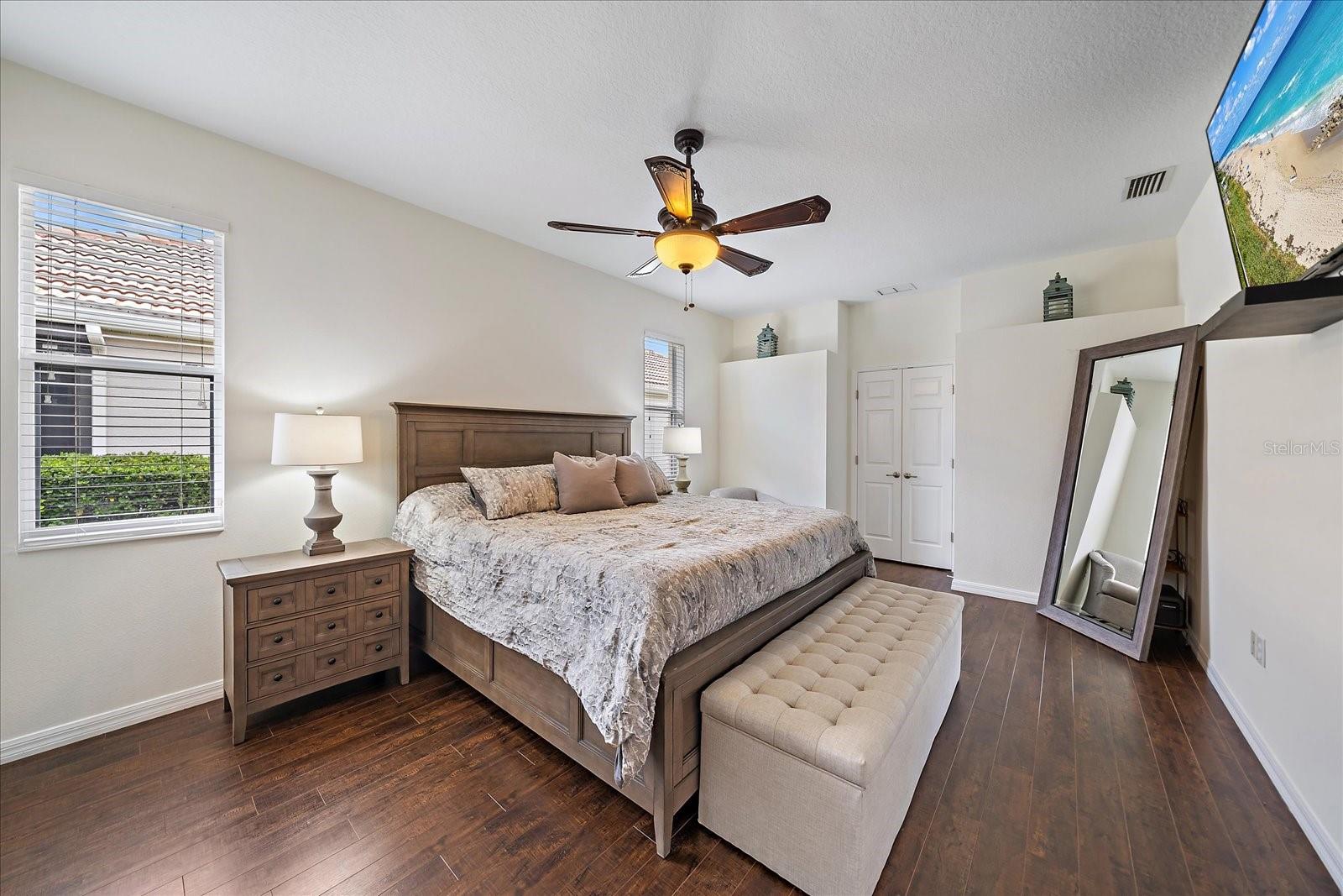 131 RIVER ENCLAVE CT