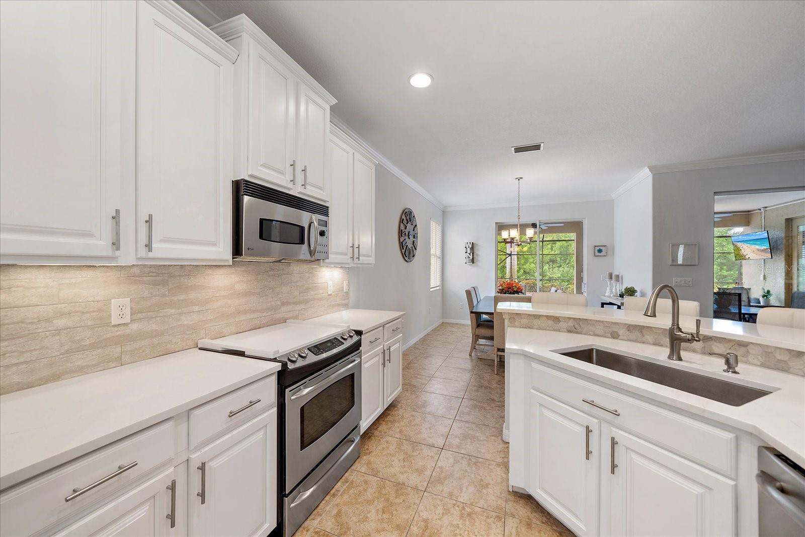 131 RIVER ENCLAVE CT