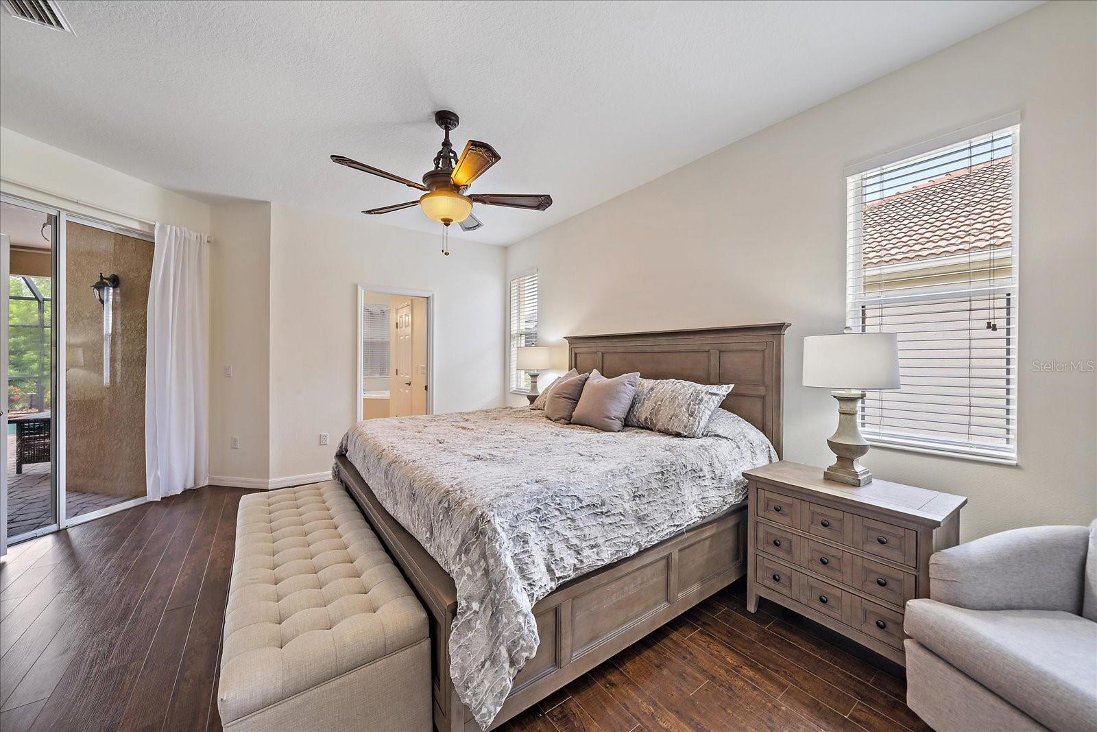 131 RIVER ENCLAVE CT