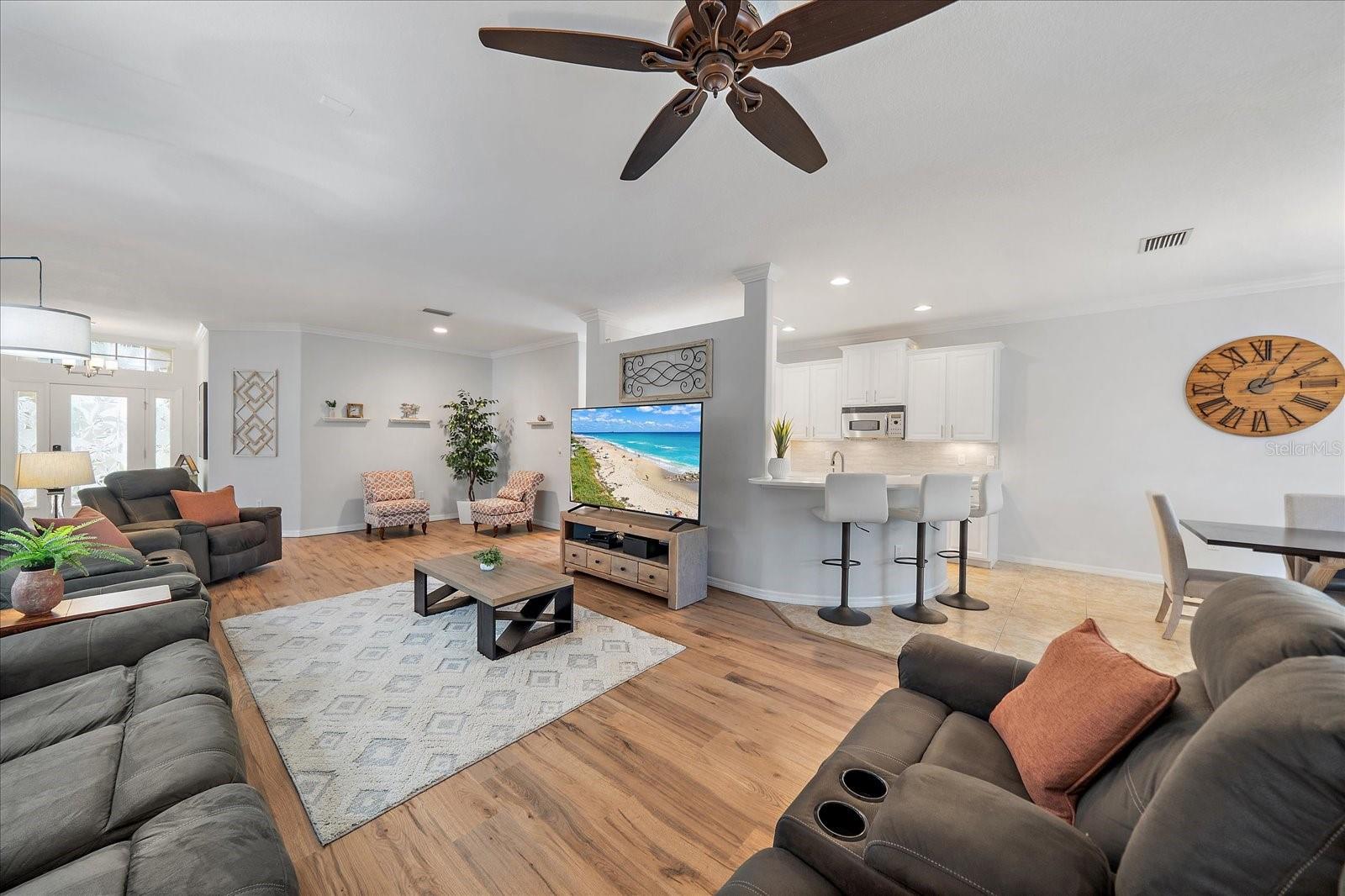 131 RIVER ENCLAVE CT