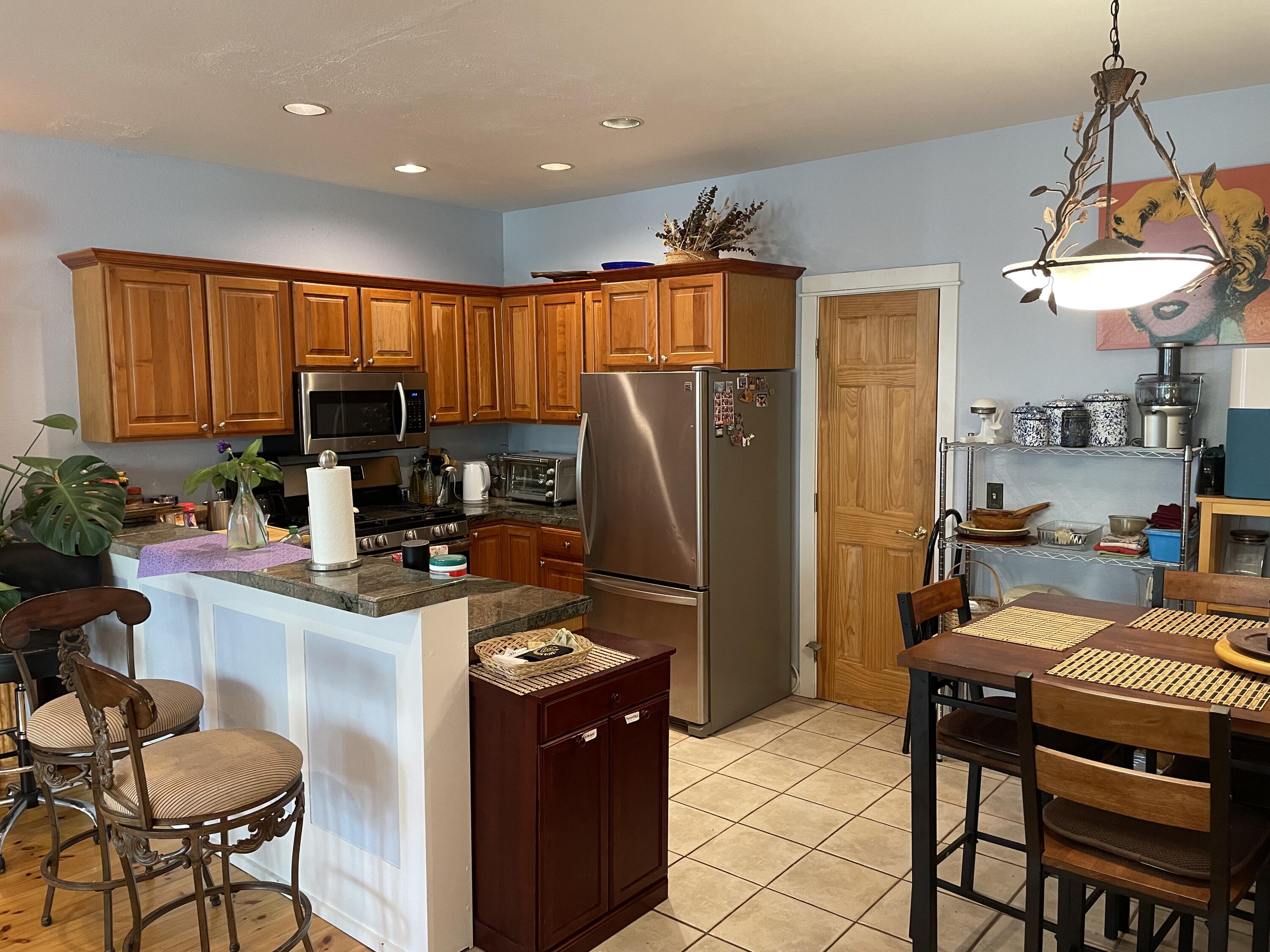 619 W Columbia Avenue Unit: C-112