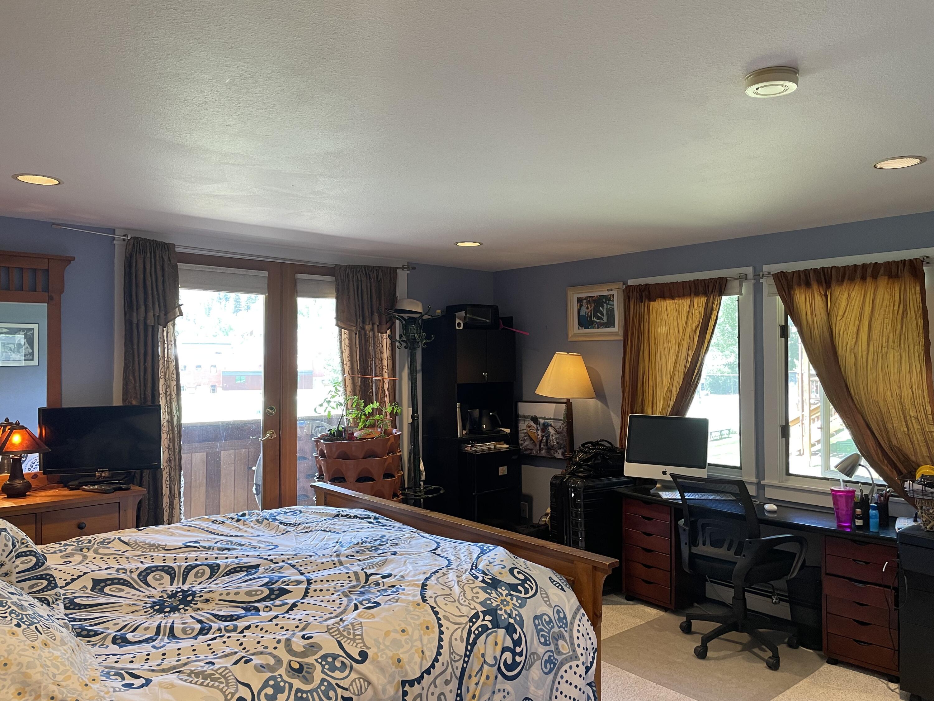 619 W Columbia Avenue Unit: C-112