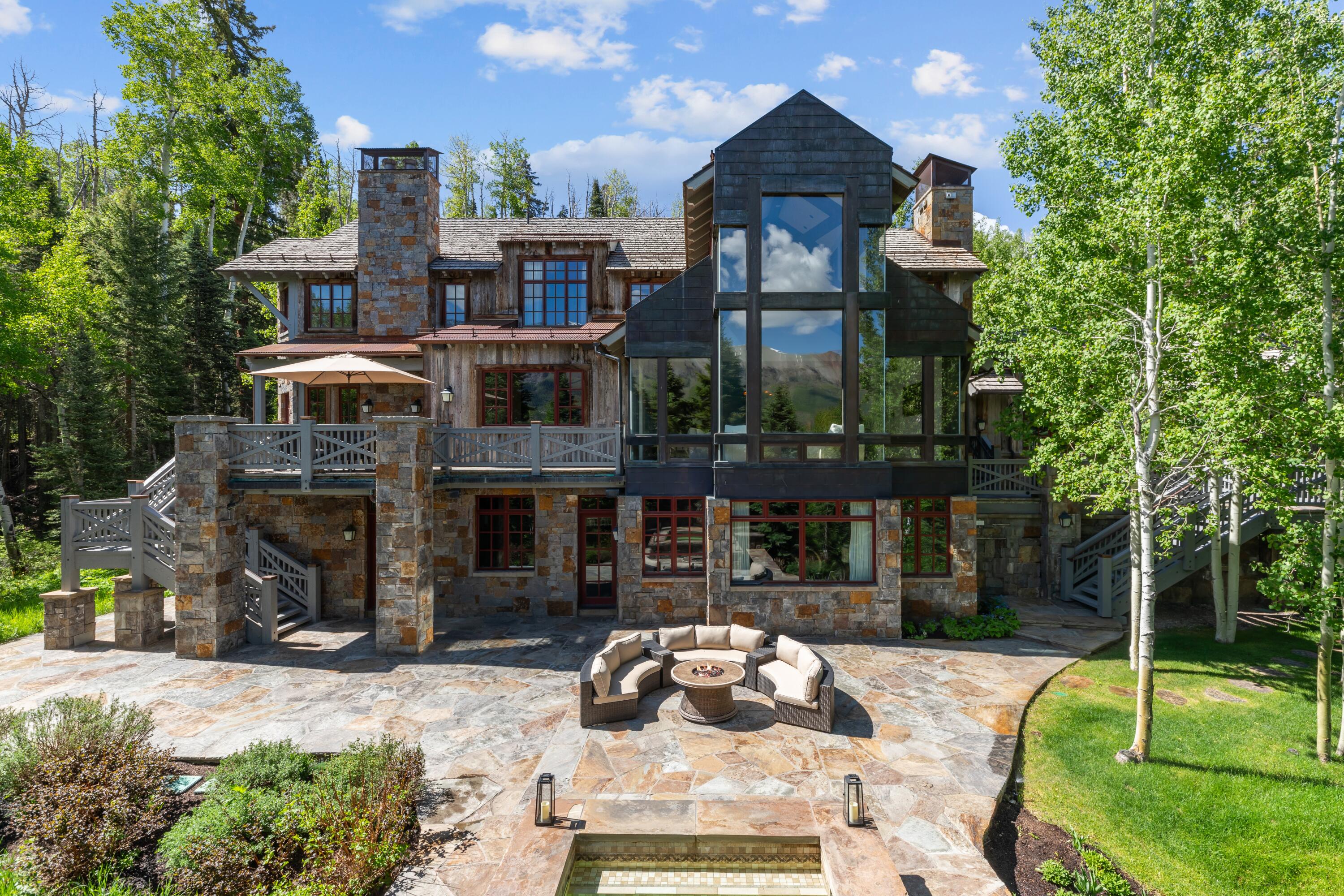 133 Victoria Drive