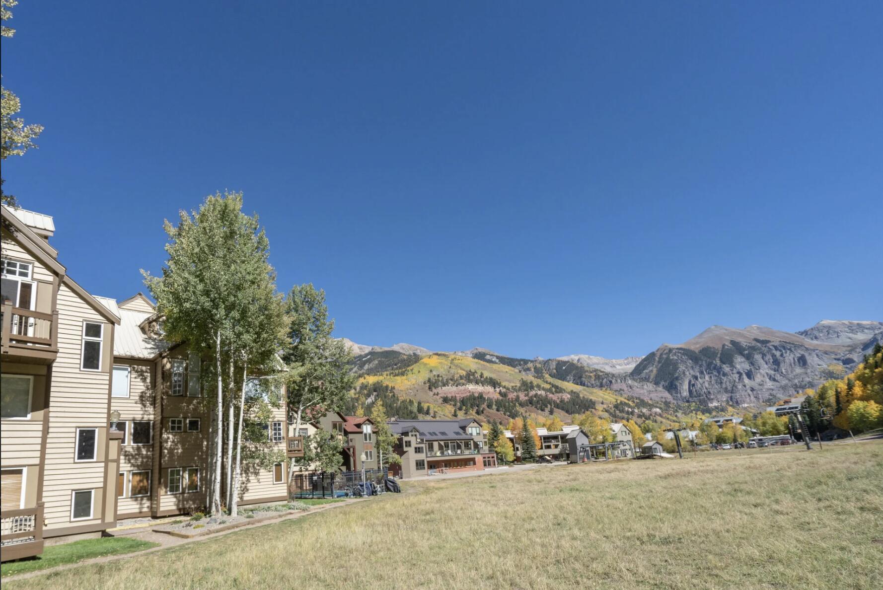 370 Mahoney Drive