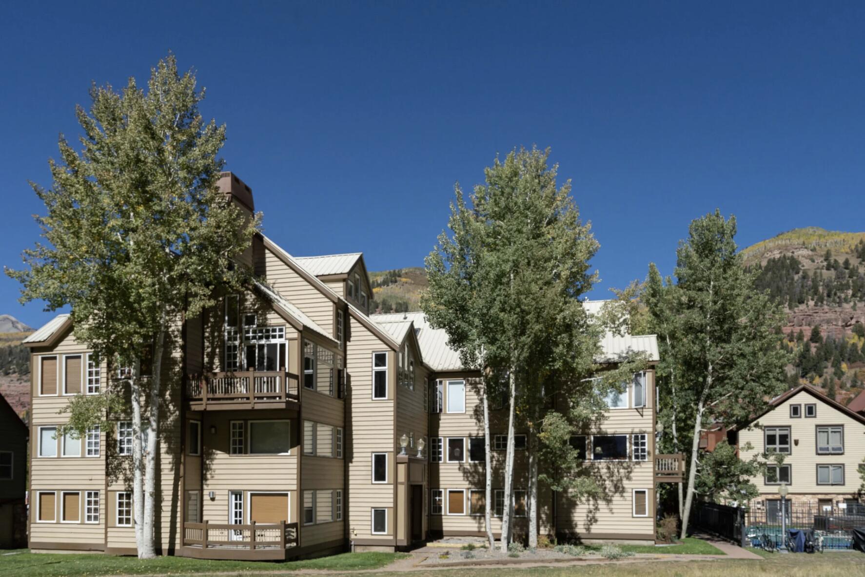 370 Mahoney Drive