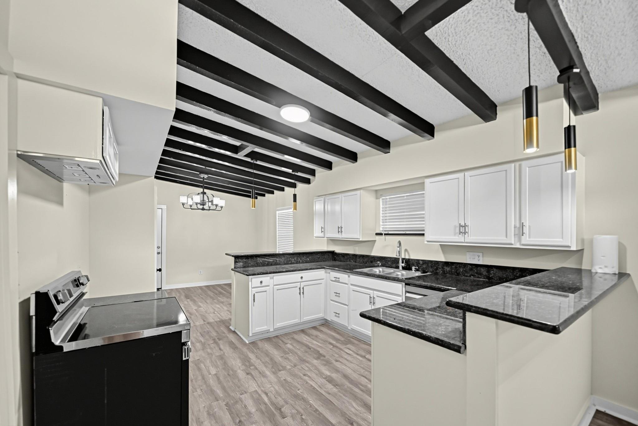 2626 Knotty Oaks Trail