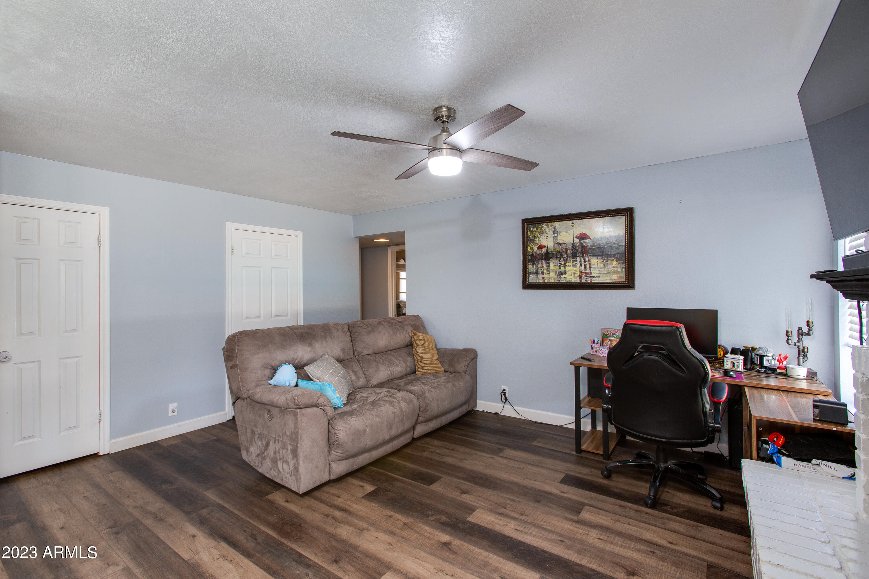 7608 W DREYFUS Drive