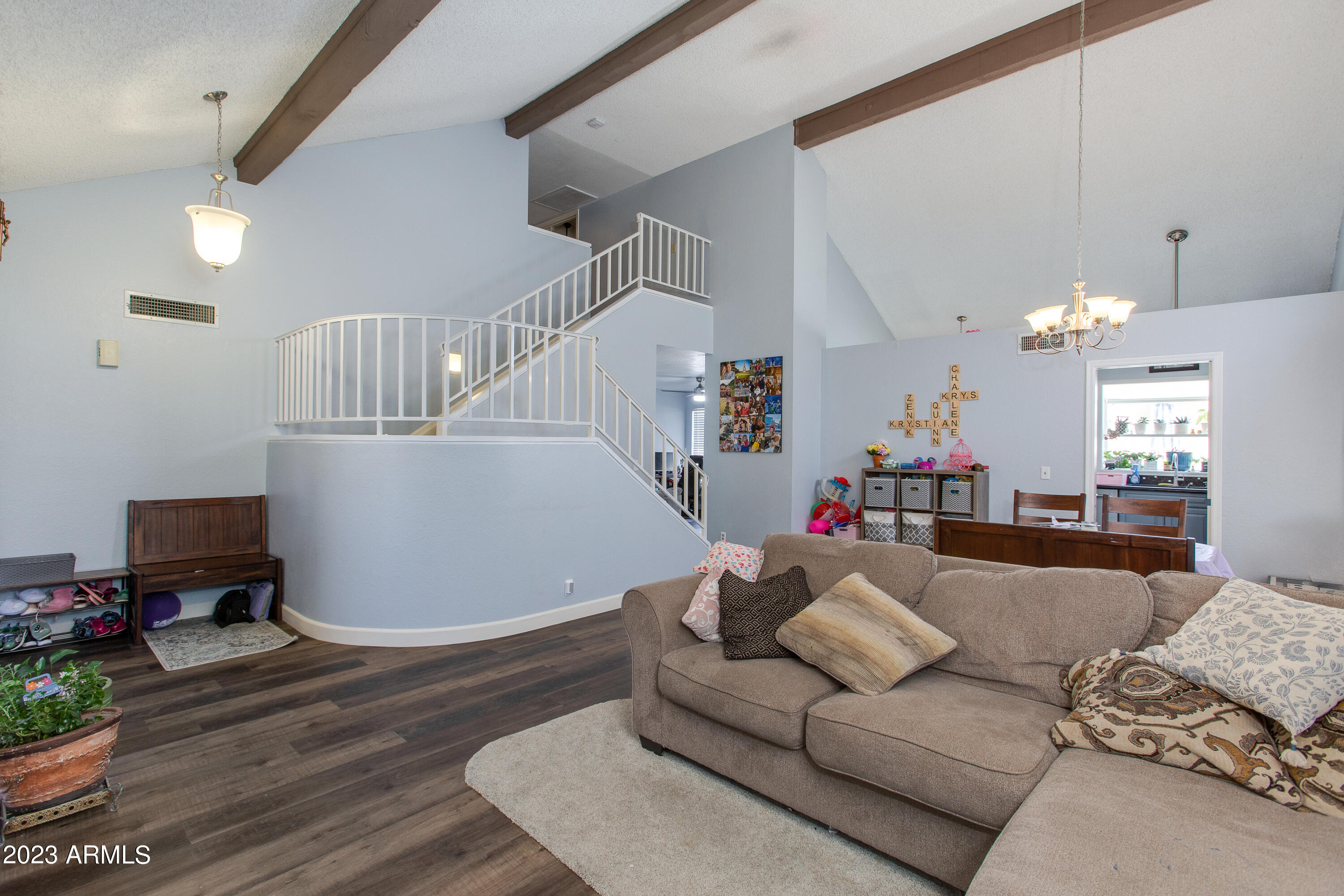 7608 W DREYFUS Drive