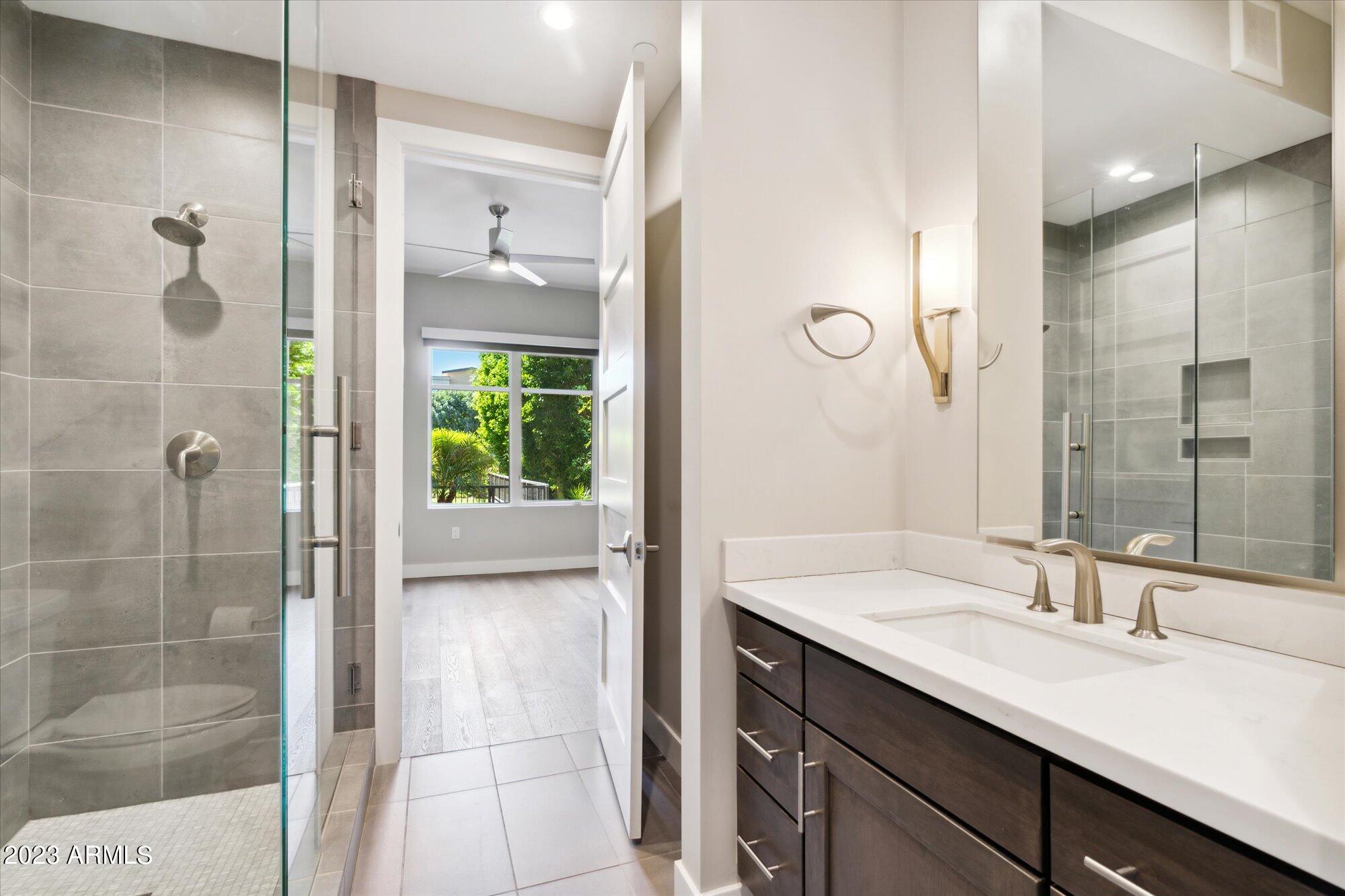 6166 N SCOTTSDALE Road, C1008