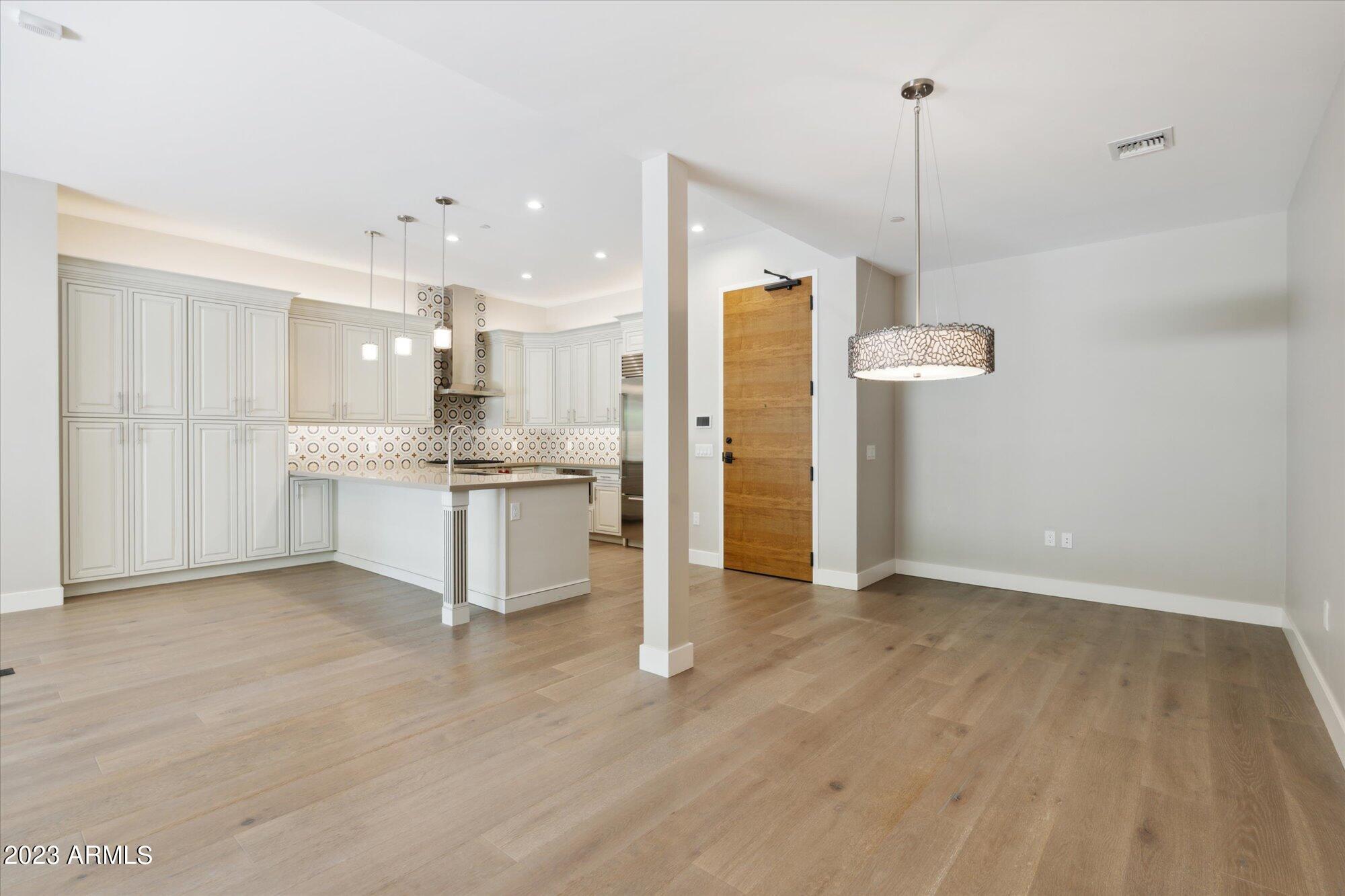 6166 N SCOTTSDALE Road, C1008